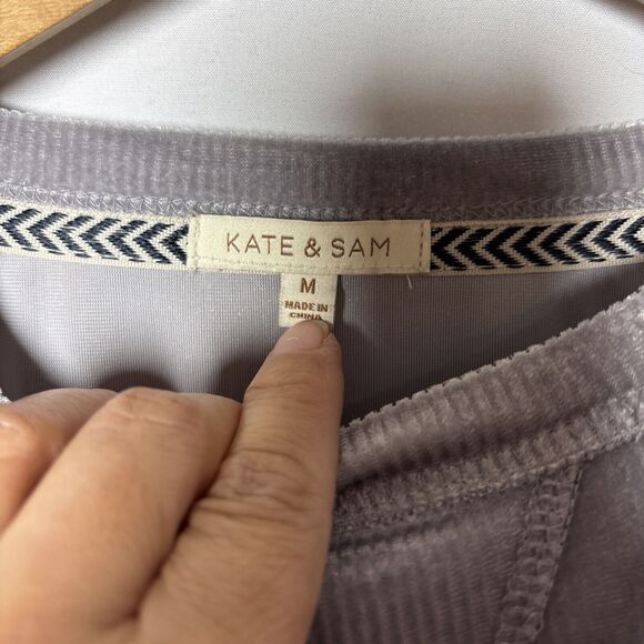 Kate & Sam Womens M Velvet Floral Embroidered Top Balloon Sleeves Cottagecore - Picture 5 of 7